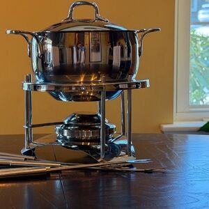 Suzanne Somers fondue set